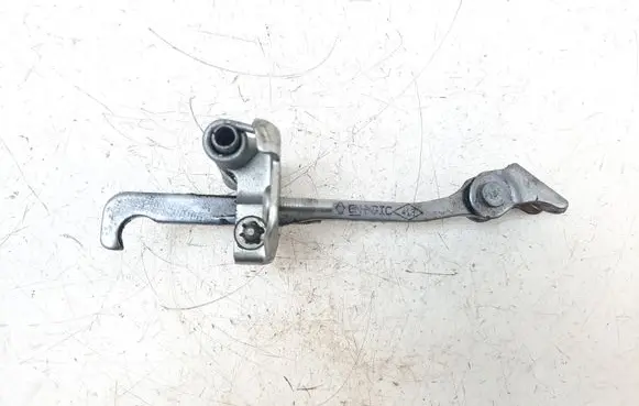 Renault Trafic III (X82) Front door check strap stopper 00242R