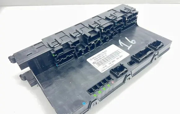 Mercedes-Benz CLK A209 C209 Fuse module 2095450101 5DK00848610