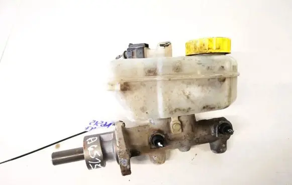 Skoda Fabia Mk1 (6Y) Master brake cylinder x5617