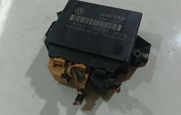 Volkswagen PASSAT B6 Parking PDC control unit/module 3C0919283B