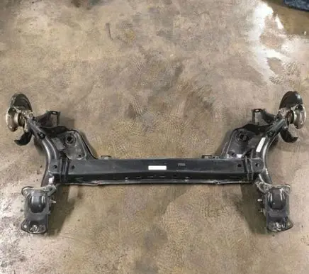 Volkswagen Jetta VII Rear subframe 5QM501049M