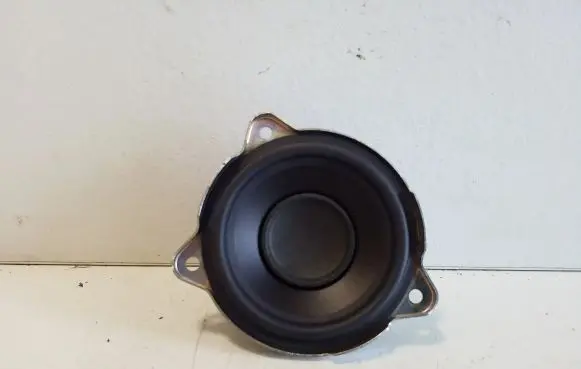 Jaguar XE Front door speaker GX7318808BA