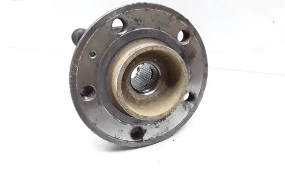 Volvo XC90 Front wheel hub