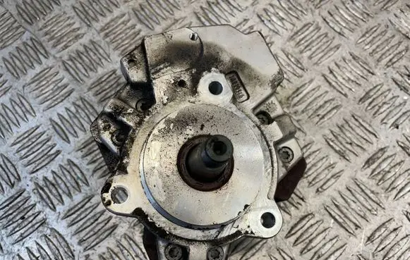Chrysler Grand Voyager V Fuel injection high pressure pump 35022114F 0445010152 0400840