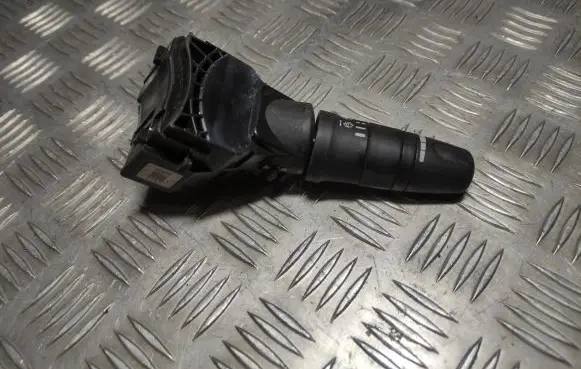 Nissan Almera N16 Wiper control stalk 25260 AV610 4727