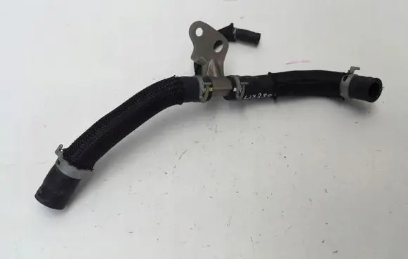 Engine coolant pipe/hose
