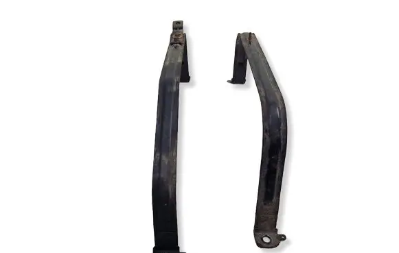 Jeep Cherokee Fuel tank mounting bracket 
