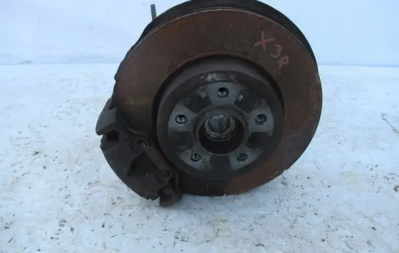 BMW X3 E83 Rear wheel hub spindle/knuckle 5855659
