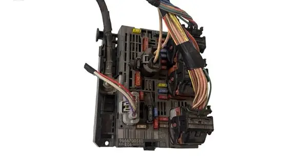 Peugeot 308 BSM Control unit 9666700580 S11743827