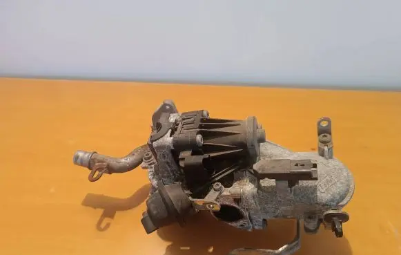 Citroen C4 II EGR valve 9671187780 1028770174