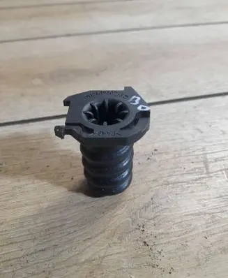 Mercedes-Benz E W124 Spare wheel bolt 1248980765