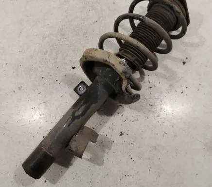 Mazda 3 I Front shock absorber with coil spring