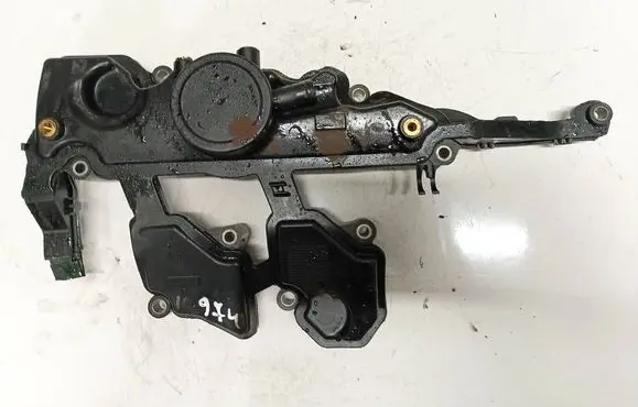 Nissan Qashqai Oil breather separator 8200673395