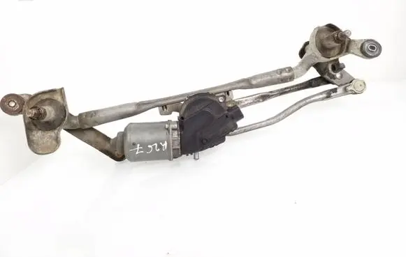 Mazda 5 Front wiper linkage and motor 1593000600