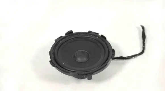 Mercedes-Benz C W205 Panel speaker A2058201002