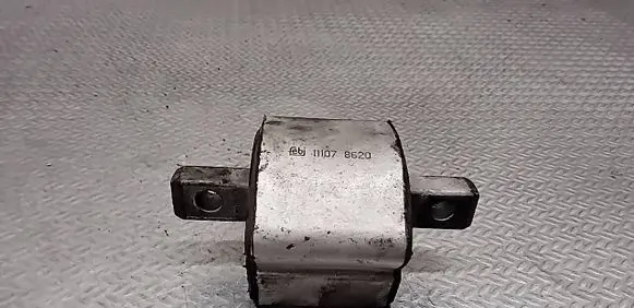 Mercedes-Benz E W211 Gearbox mount 111078620