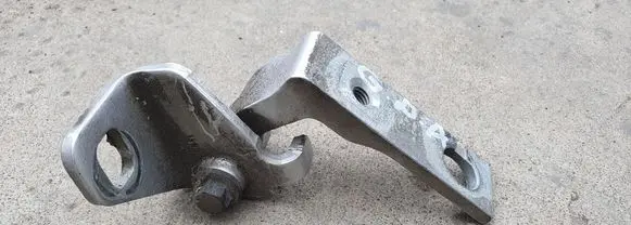 Ford C-MAX II Rear door lower hinge