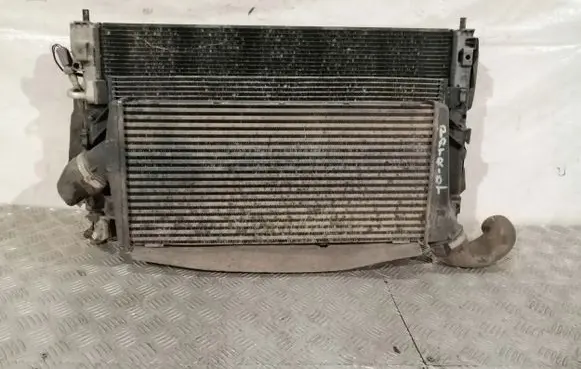 Jeep Grand Cherokee (WK) Coolant radiator Jeeppat2.0