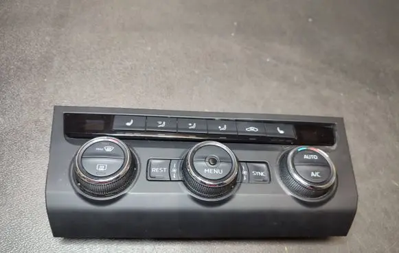 Skoda Superb B8 (3V) Climate control unit 3V0907044EE