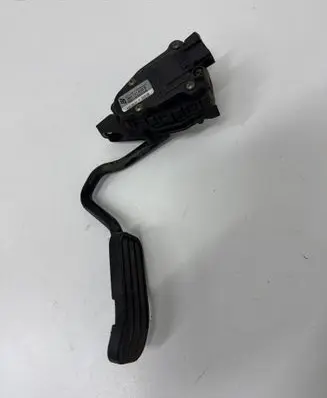 Seat Alhambra (Mk1) Accelerator throttle pedal 6PV00777003 YM219F836AA 7M3721603B