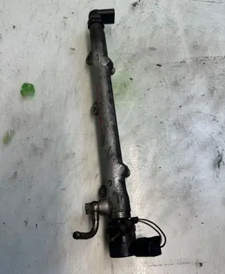 BMW 3 E46 Fuel main line pipe 0445214030