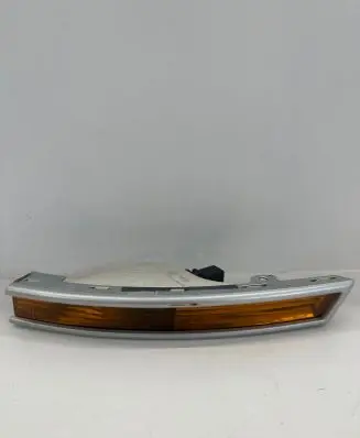 Front indicator light