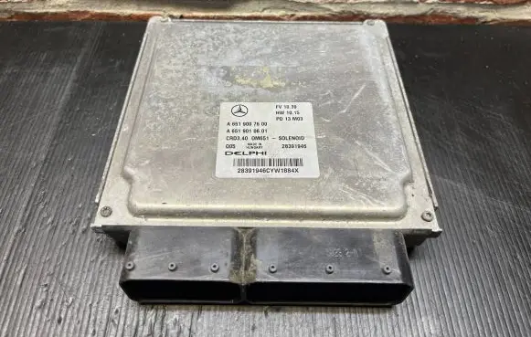 Mercedes-Benz B W246 W242 Engine control unit/module A6519007600 A6519010601