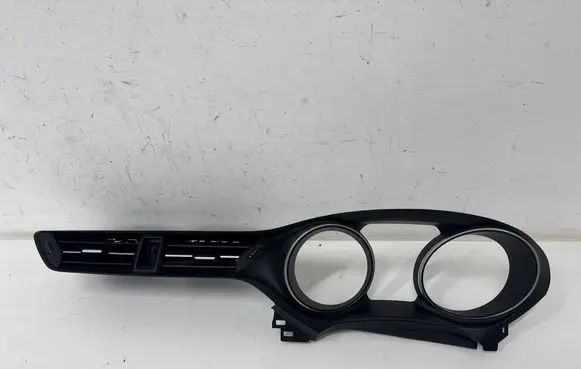 Toyota Avensis T270 Dash center air vent grill 5567005200 0971100001