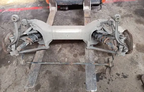 Peugeot 407 Rear subframe