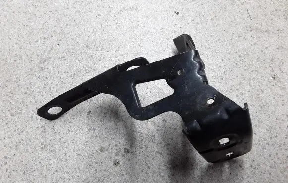 Mercedes-Benz S W223 Radiator mount bracket A2235043300