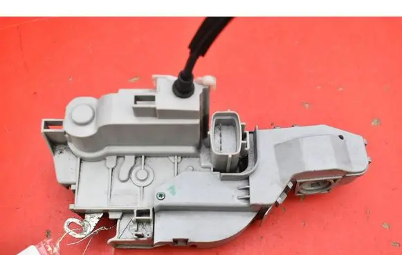 Fiat Bravo Front door lock