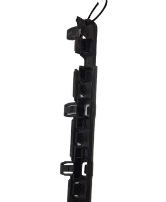 BMW 5 F10 F11 Front bumper mounting bracket 7184776