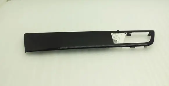 Other rear door trim element