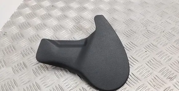 Volkswagen Tiguan Seat trim 5N0881480B