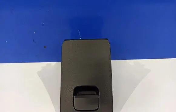 Volvo XC90 Glove box 31366376
