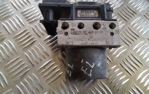 Renault Megane II ABS Pump 0265800300 0265231300 8200038695