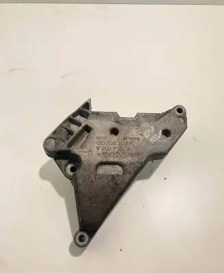 Volkswagen PASSAT B6 Engine mounting bracket 03G199207F
