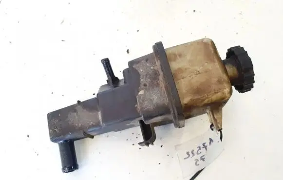 Chrysler Sebring (ST-22 - JR) Power steering fluid tank/reservoir