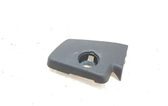 Volkswagen Tiguan Rear seat rail trim cover 5N0885246