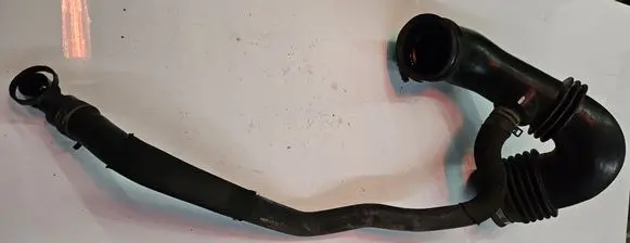 Ford Ranger Air intake hose/pipe AB9Q9C623AE