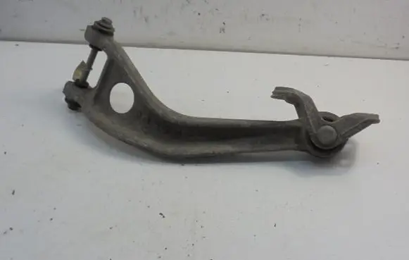 Peugeot 406 Rear suspension control arm 9638622680