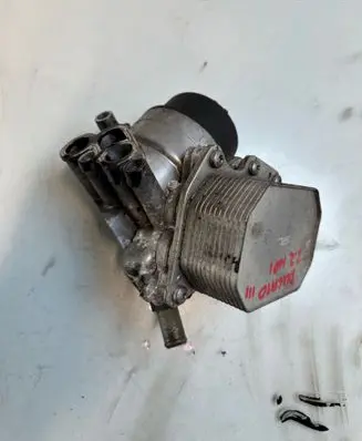 Engine oil radiator