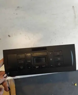 Audi A4 S4 B5 8D Climate control unit 5HB00818400 8LO820043H