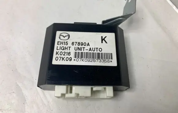 Mazda CX-7 Light module LCM EH1567890A