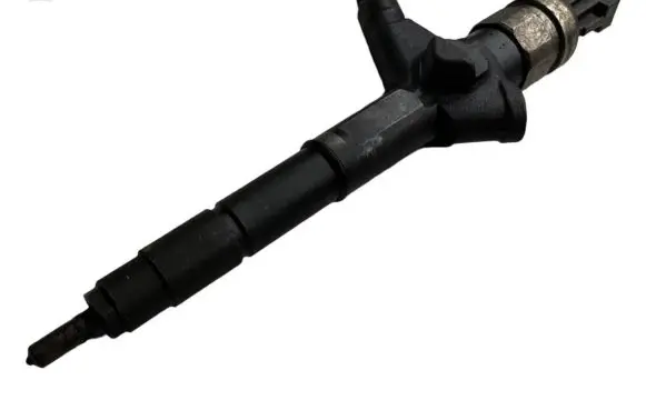 Nissan X-Trail T30 Fuel injector AW400AW4 03E01634