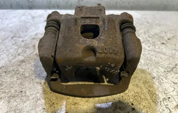 Lexus RX 330 - 350 - 400H Rear brake caliper