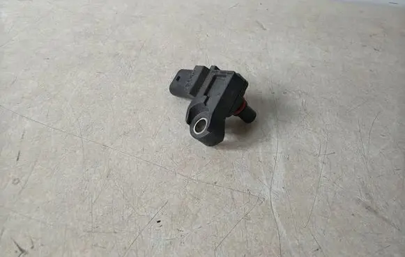 BMW 4 G22 G23 G24 G26 Air pressure sensor 8637896