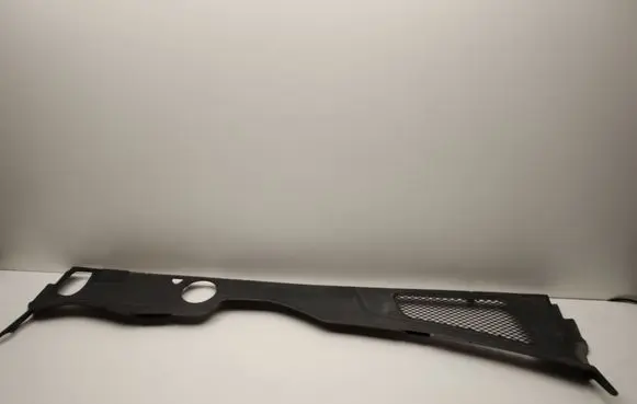 Porsche Macan (95B) Wiper trim 95B819447C
