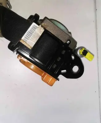 Nissan Note (E11) Front seatbelt 868859U15A 045518