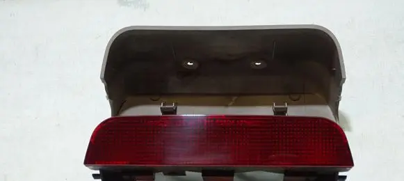 Mitsubishi Pajero Third/center stoplight P0223